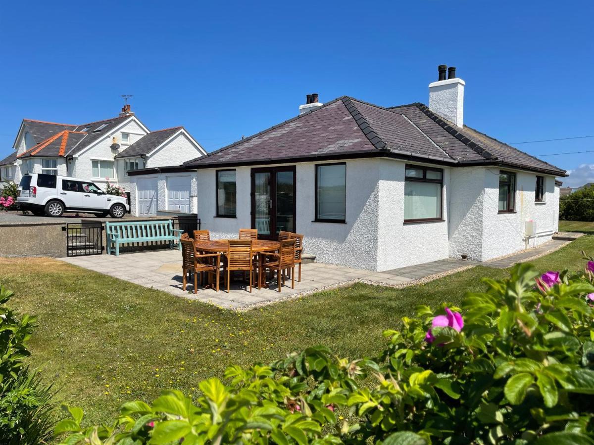 Spacious Bungalow With Sea Views 'West Wind' Βίλα Trearddur Εξωτερικό φωτογραφία