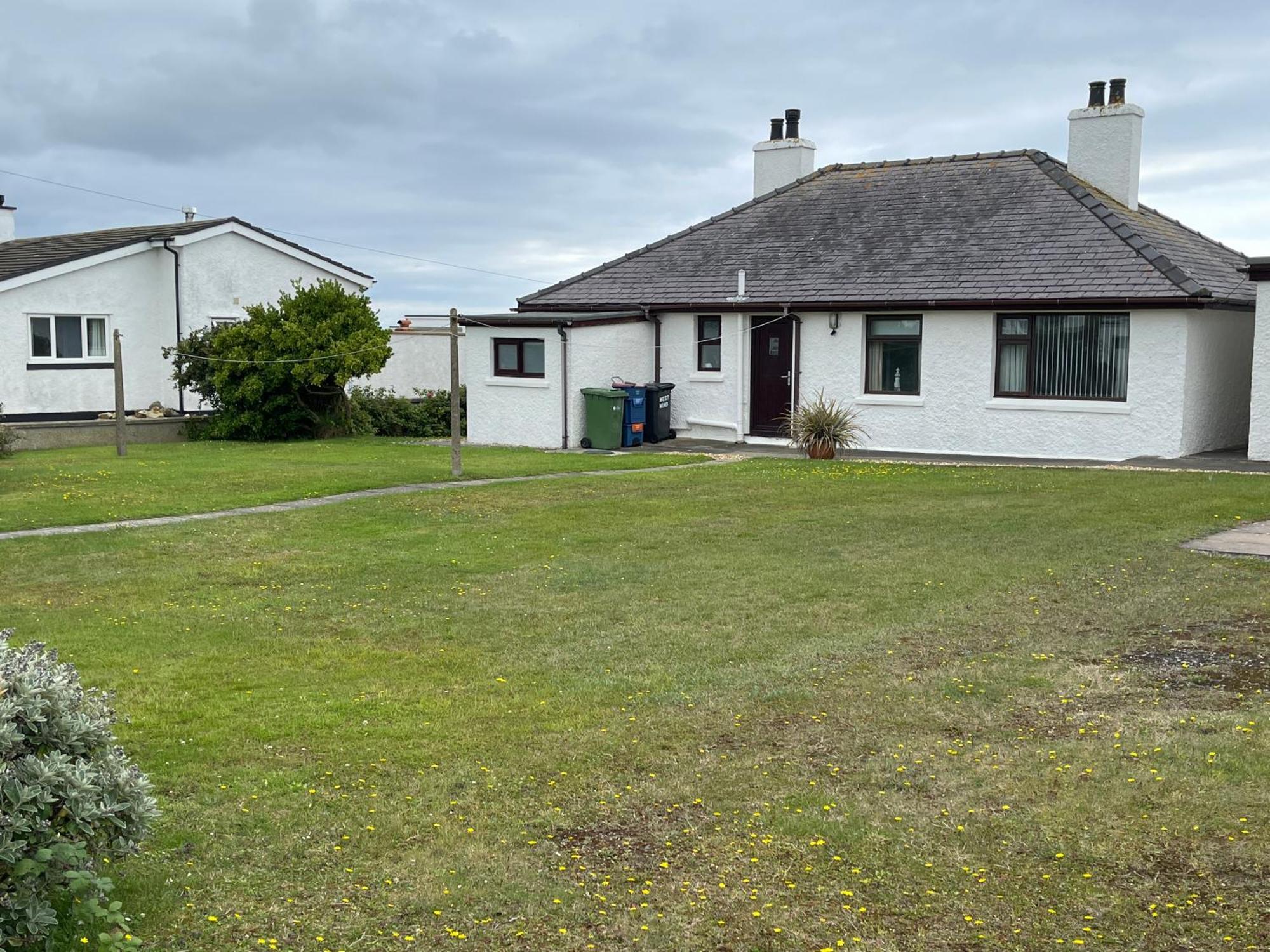 Spacious Bungalow With Sea Views 'West Wind' Βίλα Trearddur Εξωτερικό φωτογραφία